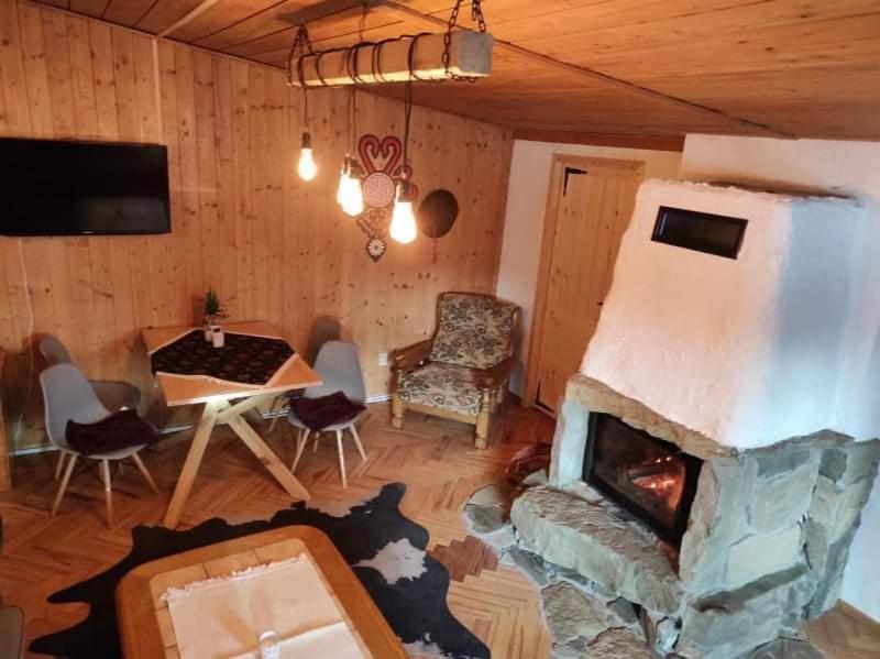 Chalpa Na Skarpie Vila Meszna Exterior foto